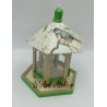 mangeoire-hexagonale-pour-oiseau-en-bois-decore@isartatelier