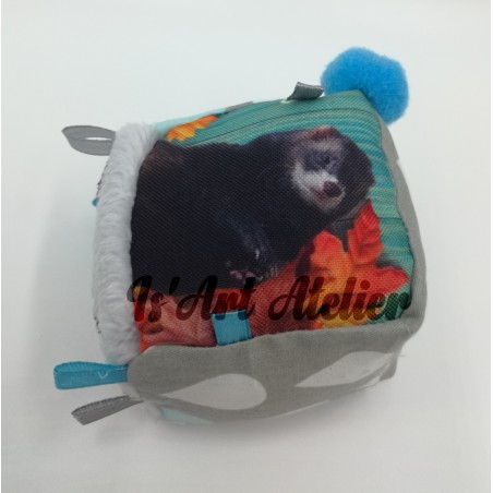jouet-cube-en-tissu-pour-animaux-personnalisable-avec-photo@isartatelier
