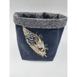 panier-en-tissu-motif-panthere-dans-une-plume@isartatelier