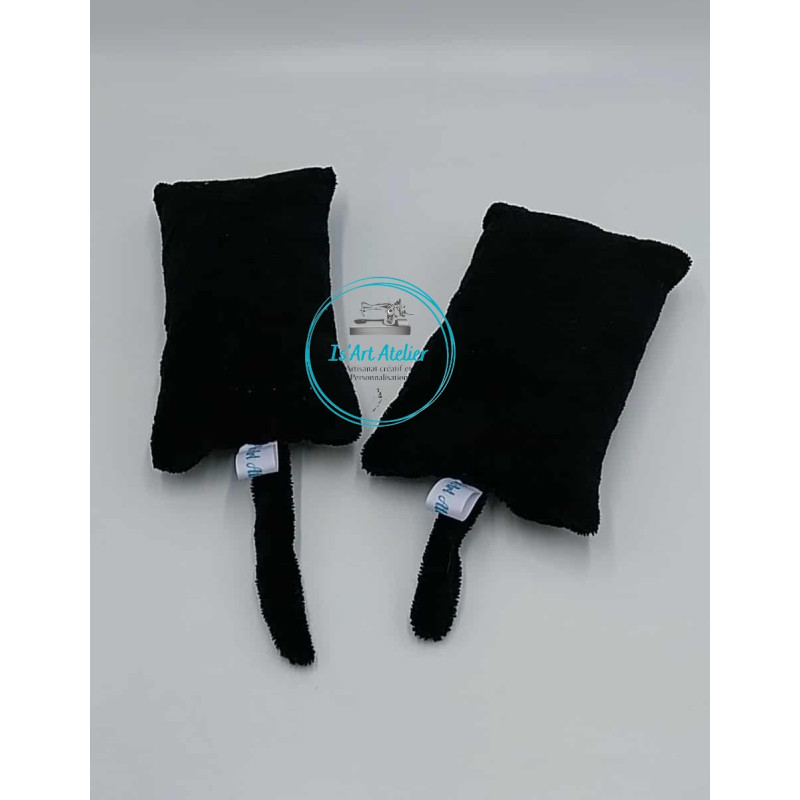 jouet-mini-o-chatdou-en-tissu-avec-herbe-a-chat@isartatelier