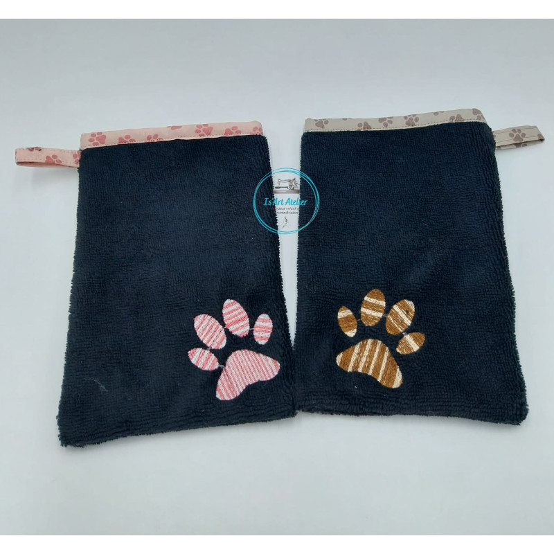 gant-de-toilette-en-eponge-bambou-motif-patte-brodee@isartatelier