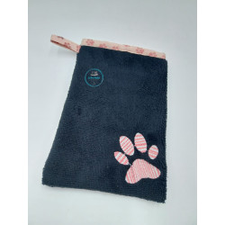 gant-de-toilette-en-eponge-bambou-motif-patte-brodee@isartatelier