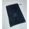 gant-de-toilette-en-eponge-bambou-motif-patte-brodee@isartatelier