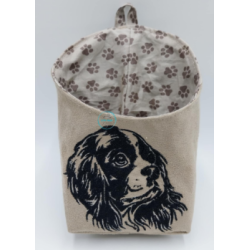 corbeille-a-suspendre-motif-cavalier-king-charles@isartatelier