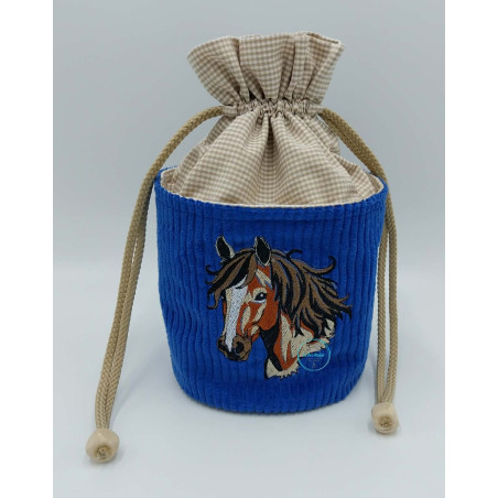 pochon-rond-brode-visuel-cheval@isartatelier